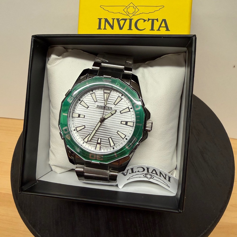 Invicta Diver Mens Watch 46mm Metal Silver Dial Green Bezel Quartz 79015